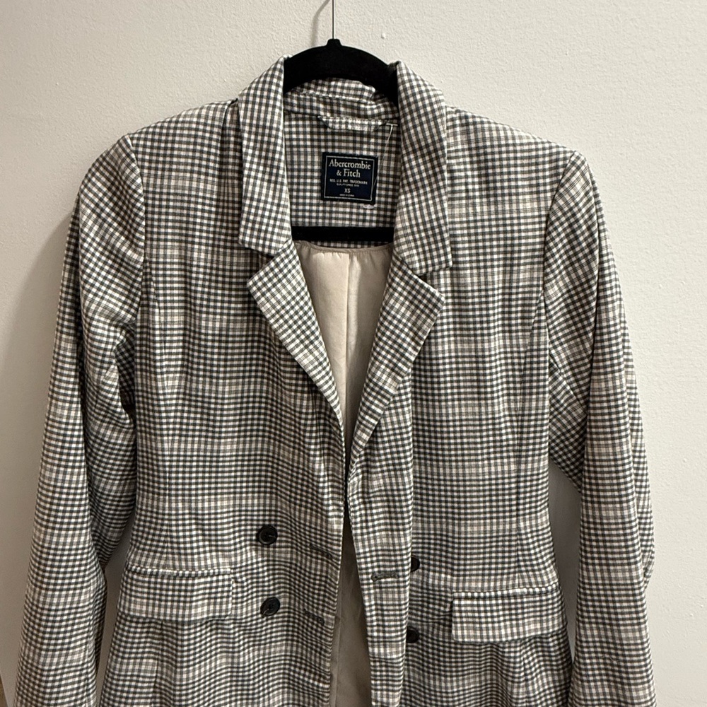 Abercrombie & Fitch Black and White Checkered Jacket
